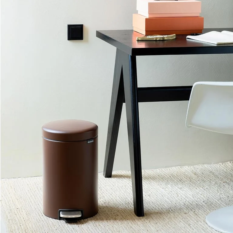 Coș de gunoi cu pedală Brabantia NewIcon 12L, Mineral Cosy Brown
