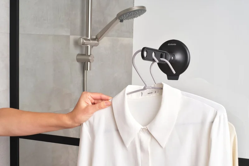 Cârlig pentru haine cu ventuză Brabantia Black