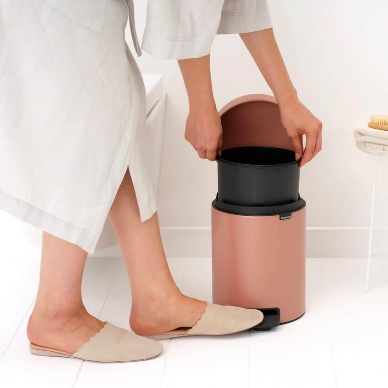 Coș de gunoi cu pedală Brabantia NewIcon 5L, Warm Copper