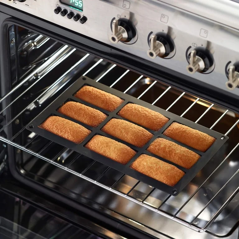 Formă de copt Lekue 30 x 17,5 x H 1,2 cm, silicon, pentru financiers